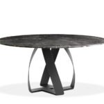 Moderner italienischer Bon Bon Tisch von Potocco mit elegantem Design.