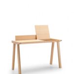 Moderner Ernest Schreibtisch von Punt mit minimalistischem Design für stilvolles Arbeiten im Büro.