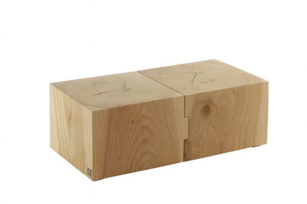 Massivholz Couchtisch Eco Block von Riva 1920 mit natürlicher Holzmaserung