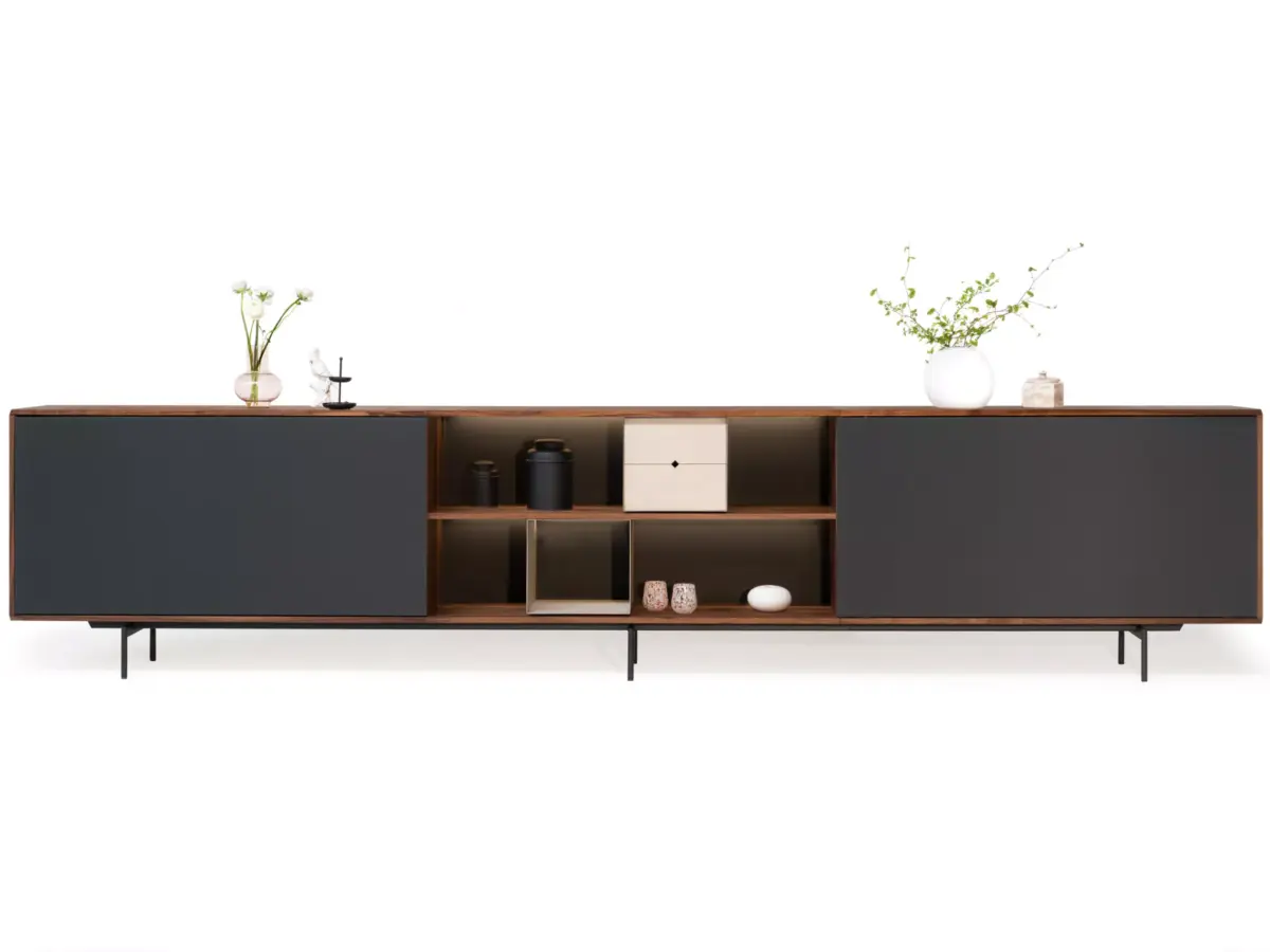 Moderne Pares Korpusmöbel von Rodam für stilvolle Einrichtungslösungen