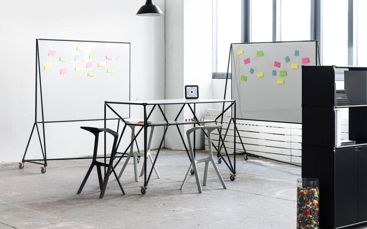 Modulares System 180 Möbel für kreative Design Thinking Arbeitsräume und flexible Bürogestaltung.