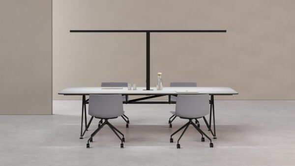 Modulares System 180 Tischsystem K für moderne Bürogestaltung