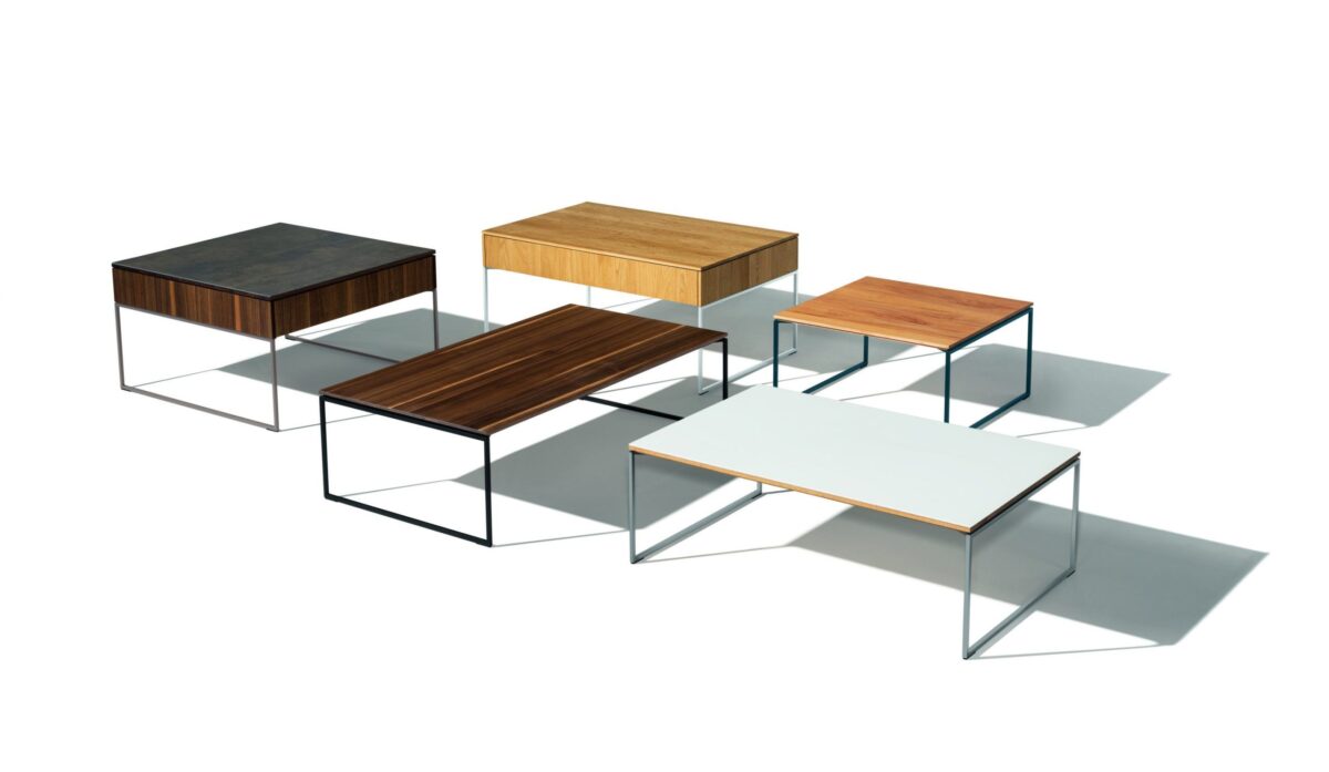 Eleganter Filigno Couchtisch aus Massivholz von Team 7, Design Dominik Tesseraux.