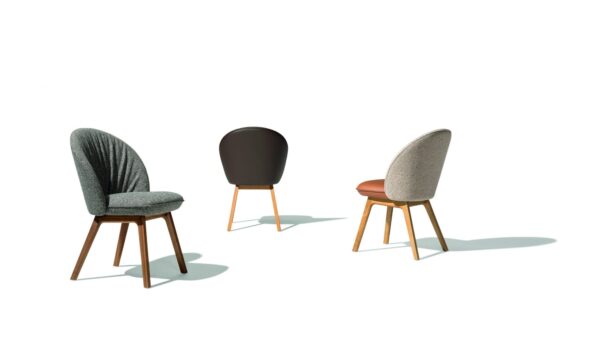 Moderner Flor Stuhl aus Holz von Team 7, Design: This Weber