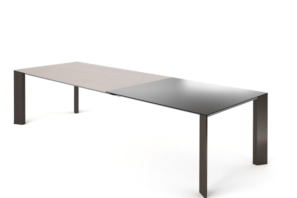 Massivholz Esstisch Palo von Willisau, 150x100 cm, hochwertige Schweizer Handwerkskunst.