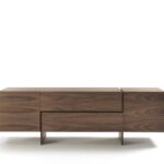 Aki Kommode aus Massivholz von Riva 1920 - Hochwertige italienische Designmöbel.