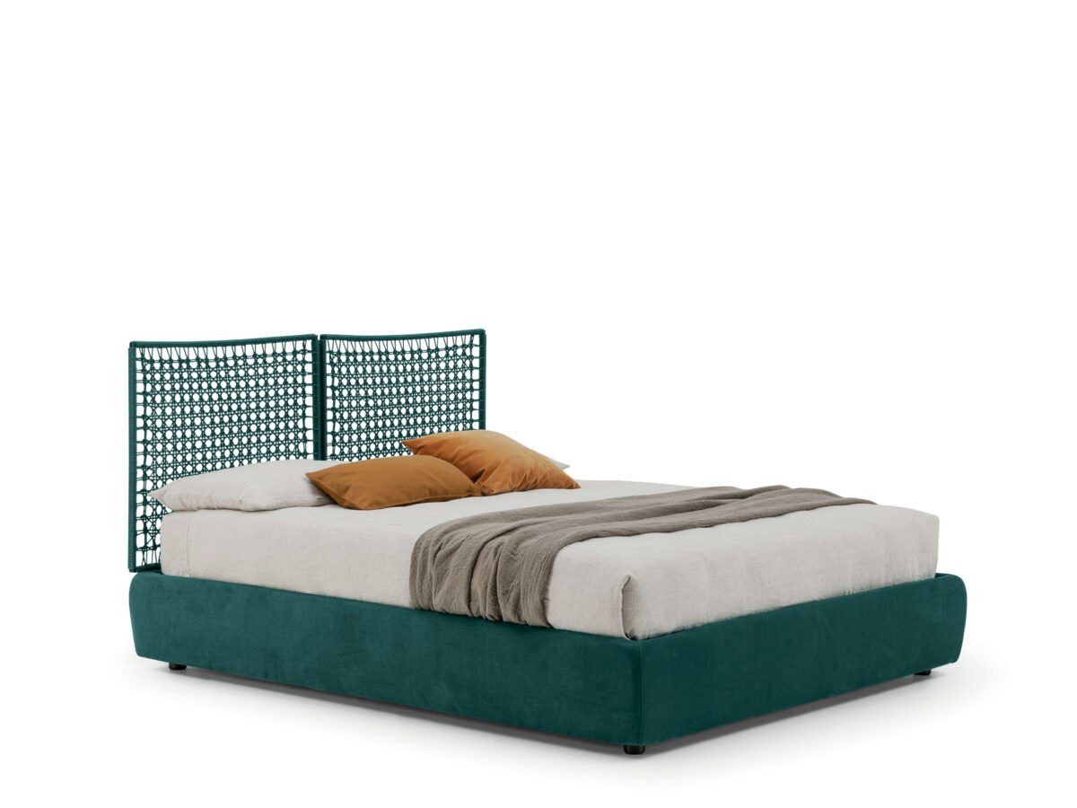 Modernes Bolzan Sailor Designerbett mit gepolstertem Kopfteil in elegantem Grau.