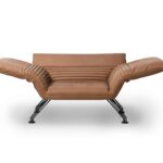 Elegantes DS-142 Sofa mit markanten Flügeln, entworfen von Winfried Totzek für De Sede.