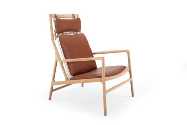 Dedo Loungesessel aus weißer Eiche mit cognacfarbenem Leder - skandinavisches Design von Gazzda.