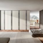 Stilvolle Lago Glasschränke mit elegantem Design für moderne Wohnräume und zeitgemäße Einrichtung.