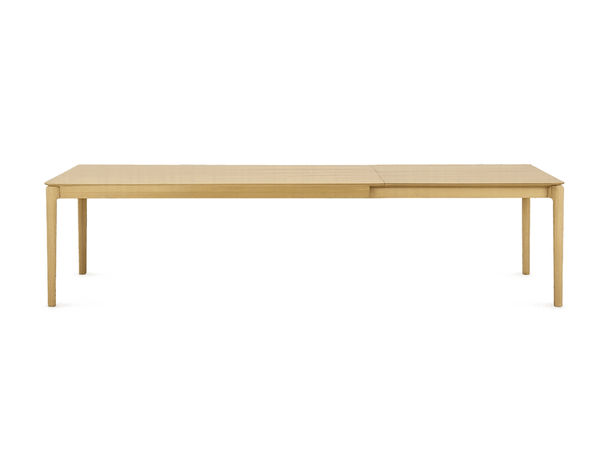 Eleganter Ethnicraft Bok Esstisch aus massiver Eiche mit schwarzen Metallbeinen.