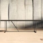 Eleganter schwarzer Mesa Nero Esstisch von Heerenhuis mit modernem Design.