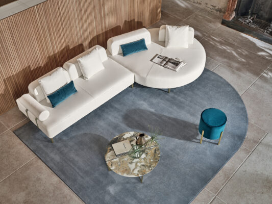 Elegantes Bontempi Casa Denver 8 Sofa in modernem italienischen Design für stilvolle Wohnräume.