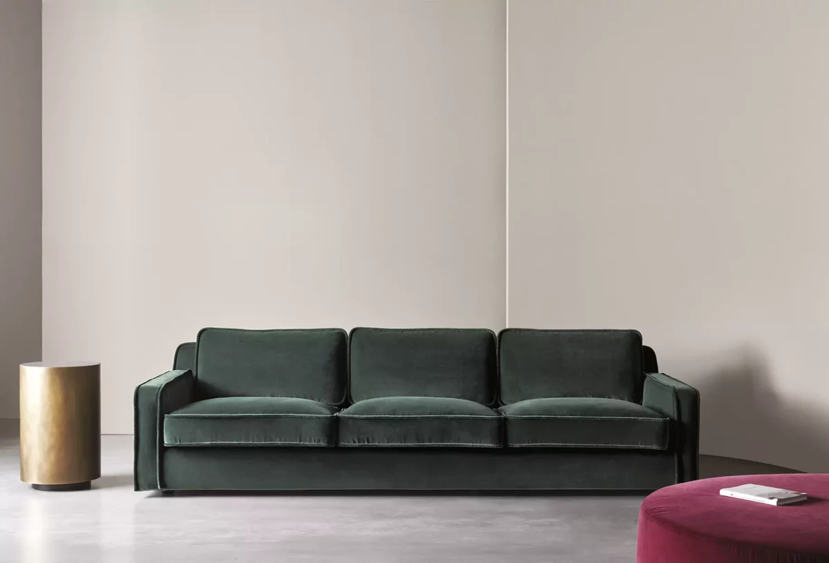 Elegantes Hector Sofa von Meridiani mit zeitlosem Design und hochwertiger Polsterung.