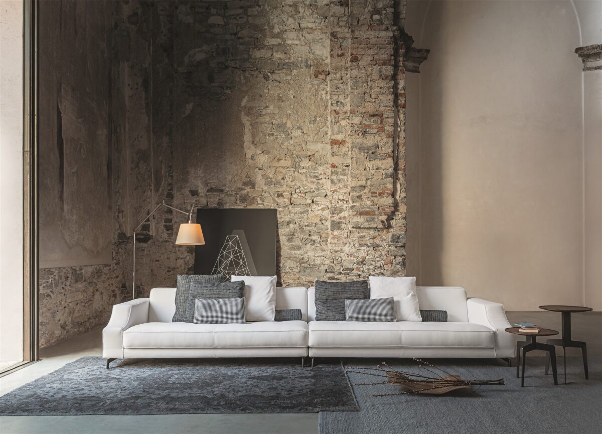Elegantes Identity Sofa von Vibieffe - modernes italienisches Design für stilvolle Wohnräume.