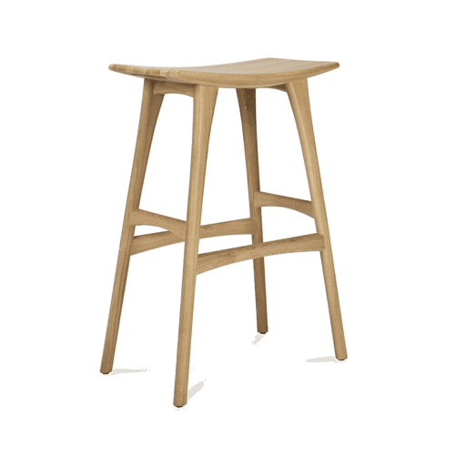 Ethnicraft Oslo Barhocker mit hellem Holzgestell und grauer Polsterung im skandinavischen Stil.