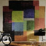 Exklusive Raffia-Tapete Madagascar von Elitis mit natürlicher Textur für stilvolle Wandgestaltung.