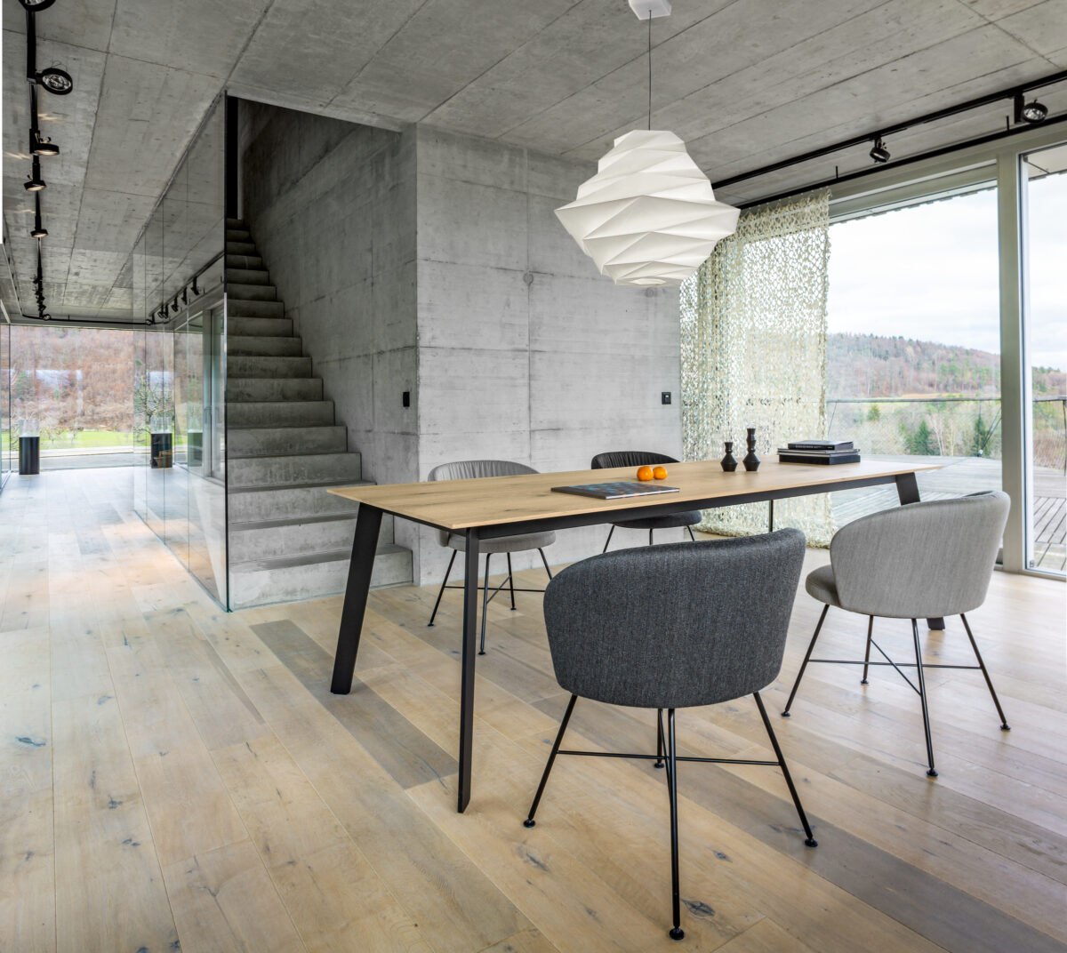 Girsberger Tisch Linar 2