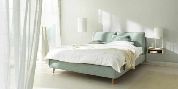 Hochwertiges Joka Arte Boxspringbett für luxuriösen Schlafkomfort im Schlafzimmer.