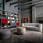 Elegantes Horm Solaio 5 Regalsystem mit integriertem Stauraum für zeitgemäße Wohnräume.