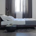 Elegantes Meridiani Louis Up 6 Designer-Sofa mit modernem Design und hochwertigem Bezug.