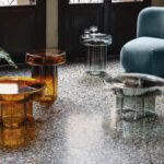 Moderner Miniforms Sofa 4 Beistelltisch mit elegantem Design für stilvolle Wohnräume.