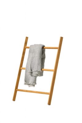 Moderne Designleiter Team7 Italic aus Holz, 100x150 cm, minimalistisches Wohnaccessoire