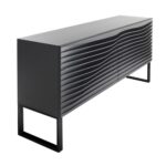 Elegante Horm Tide 3 Kommode mit drei geräumigen Schubladen für moderne Wohnräume.