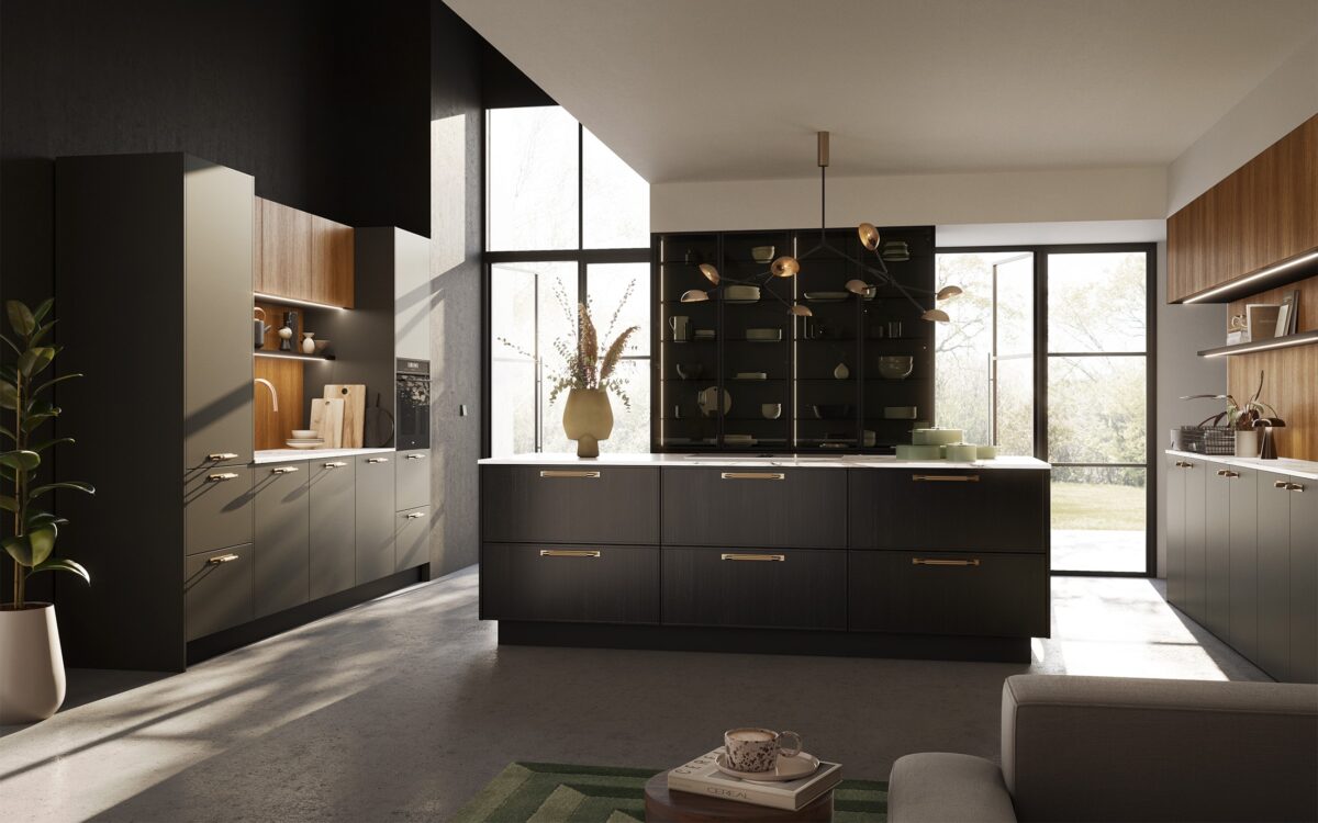 Moderne Rotpunkt Küche mit eleganten Fronten und hochwertiger Ausstattung in zeitlosem Design.