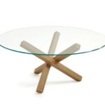 Moderner Aikido Esstisch von Sovet Italia mit elegantem Design