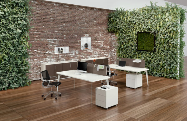 Elegante Alea Office Blade 13 Büromöbel für moderne Arbeitsplätze mit stilvollem Design.