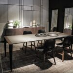 Moderner Bolero Esstisch von Horm mit elegantem Design für stilvolle Esszimmer.