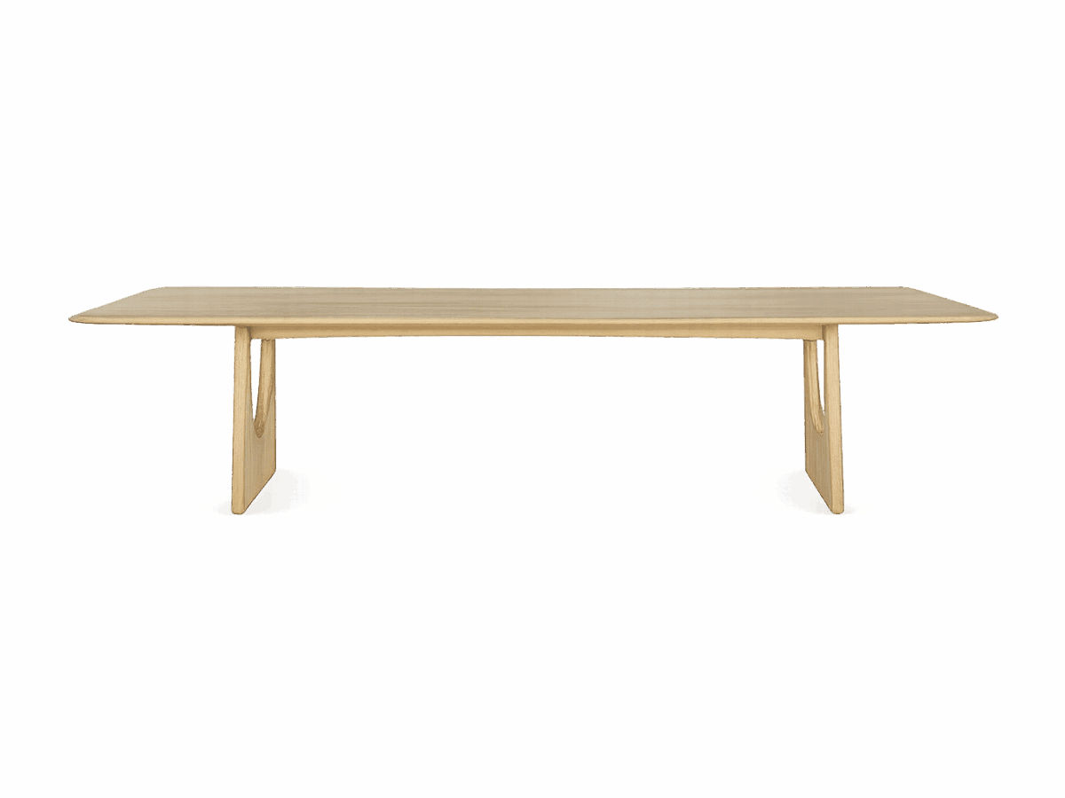 Moderner Ethnicraft Geometric Esstisch aus massiver Eiche mit schwarzem Metallgestell im minimalistischen Design.