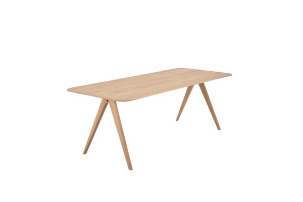 Moderner Gazzda Ava Esstisch aus hellem Holz im skandinavischen Stil.