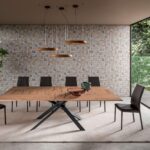 Moderner Ozzio 4x4 Esstisch mit flexiblen Auszugsfunktionen in 16 verschiedenen Größenvarianten.