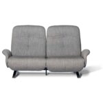 FSM Sofa Lime in frischem Grün - elegantes, hochwertiges Design für modernes Wohnen.