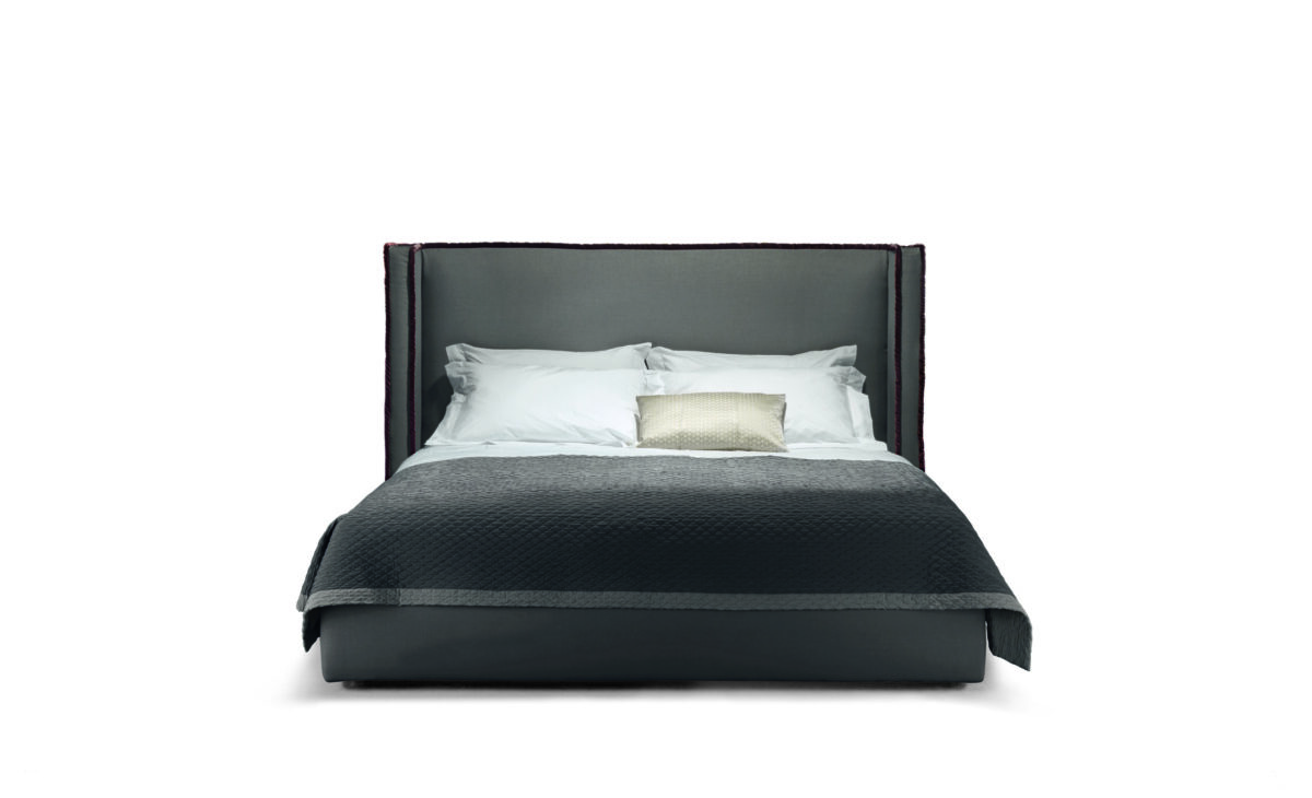 Modernes Pillopipe Polsterbett mit elegantem Design von Casamilano für stilvolle Schlafzimmer.