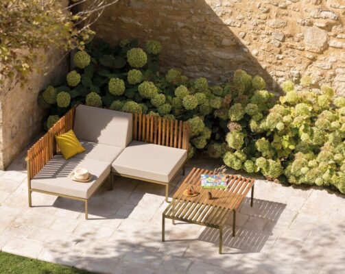 Modernes Sutra Design-Sofa von Ego Paris für stilvolle Wohnräume