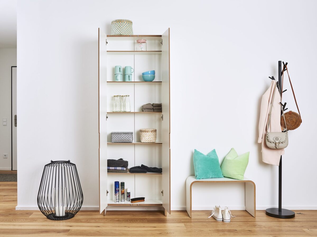 Tojo Flachmann Schuhschrank: Platzsparende Lösung in minimalistischem Design für kleine Flure und Wohnräume.