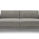 Studioporträt von Jimmy mit professioneller Beleuchtung und ausdrucksstarkem Blick.