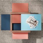 Sculpture Jeux Mini Couchtisch-Set mit vier künstlerischen Elementen für moderne Wohnräume.