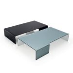 Moderner Spider Glas-Couchtisch von Sovet Italia mit elegantem Design.
