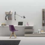 Eleganter Caccaro Schreibtisch mit klarem Design für produktives Arbeiten im modernen Büro.