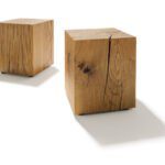 Massiver Naturholzblock-Beistelltisch vom Designer Jacob Strobel für Team 7.