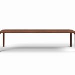 Moderner Esstisch Valera 10 von Willisau mit eleganter Holzplatte und Metallgestell.