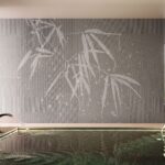 Moderne Designer-Tapete Nina mit künstlerischem Muster von Instabilelab für stilvolle Wandgestaltung.