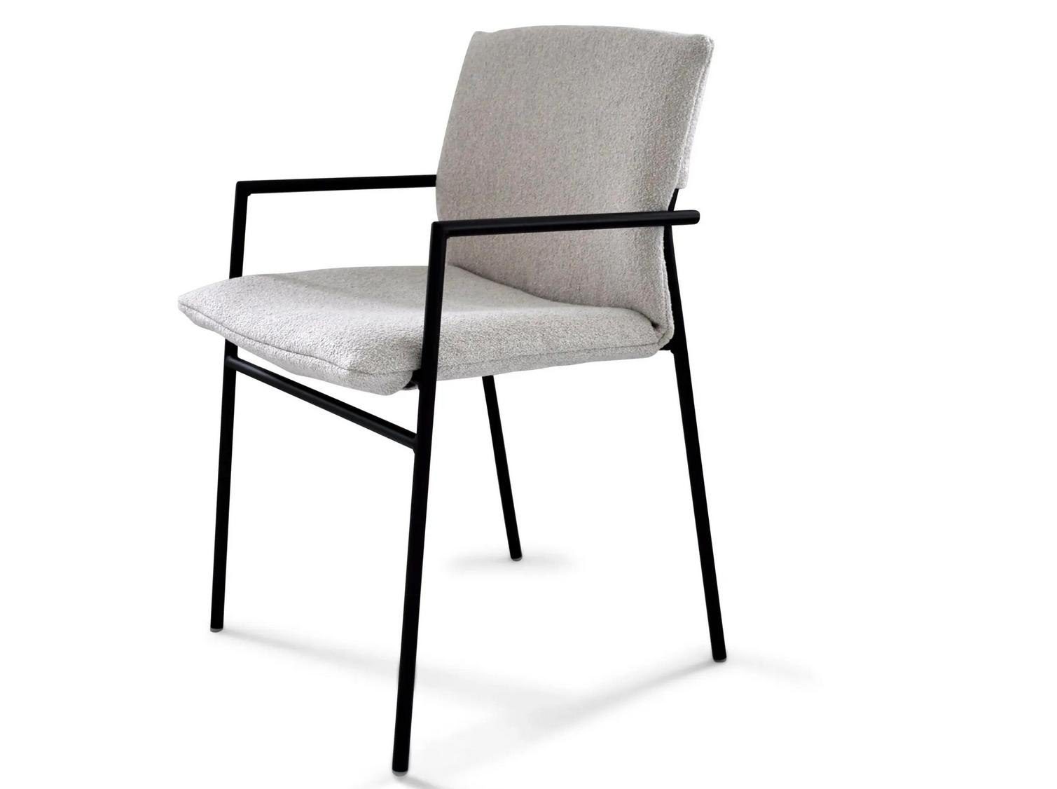 Luxuriöser Montis Ives Loungesessel mit edler Polsterung für stilvolles Wohnen.