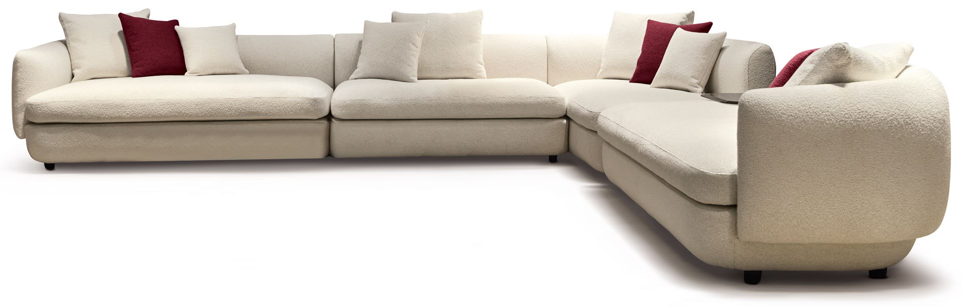 Luxuriöses Cantori Gabrielle Sofa mit eleganten geschwungenen Linien und hochwertigem Stoffbezug.