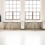 Platzsparender System 180 Rack Pod Klapptisch für flexible Arbeitsplätze und kleine Räume.