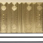 Orientalisches Sideboard Marrakesh von Kare mit kunstvollen Schnitzereien und traditionellem marokkanischem Design.